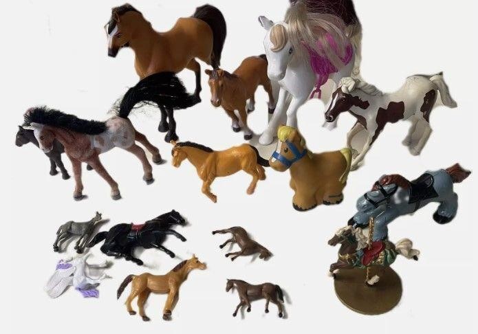 Bundle of Assorted Horse Toys