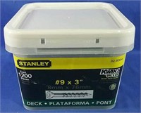 New 1200 count 3" Stanley deck screws