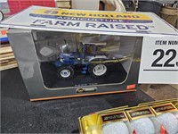 Ford tractor 1:32 scale w/ plate