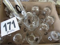 (17) Piece Set of Glassware
