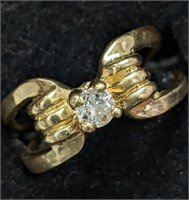 $2400 10K  Diamond(J,I1,0.20ct) 4 Gms Ring