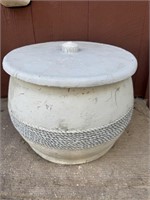 Outdoor hose storage pot