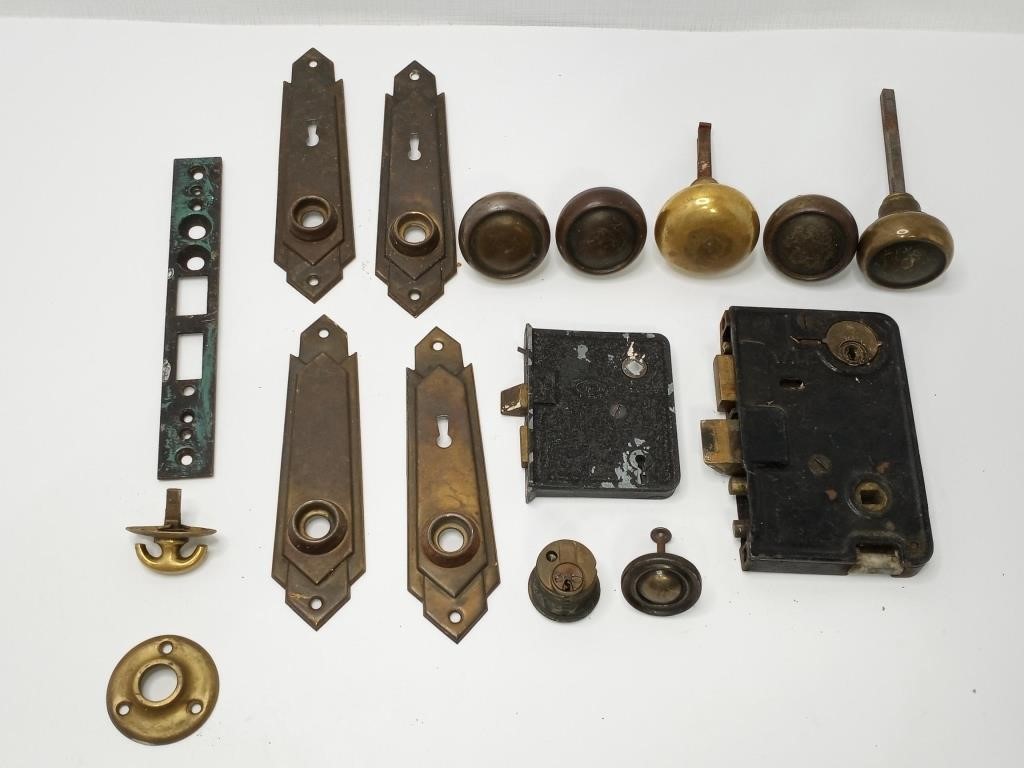 Antique Brass Door Hardware