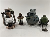 (2) Lanterns & (2) Sitting Frog Decor
