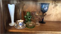 Lot of assorted glassware