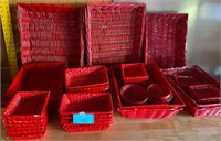 E - LOT OF RED BASKETS MIXED SIZES (G26)