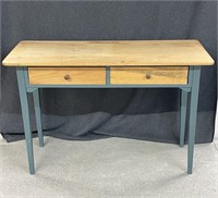 Green / Pine wood Side Table