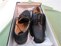 Unused Men's Shoes Croft Barrow Size 10