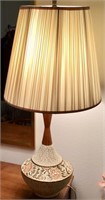 MID CENTURY TABLE LAMP CREAM MULTI