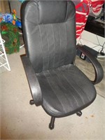 OFFICE CHAIR / BR2
