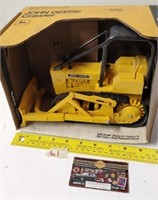 John Deere Crawler #521 by Ertl - New in Box