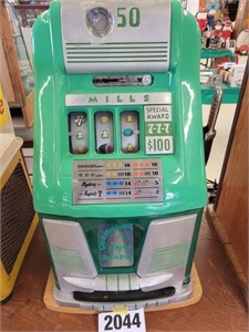 Vintage Mills 50 Cent Slot Machine,