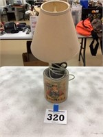 Log cabin syrup lamp