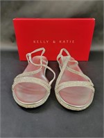 NEW Kelly and Katie Womens SIlver Sandals