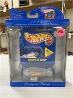 Hot Wheels Single Car 1992 Goodyear Blimp