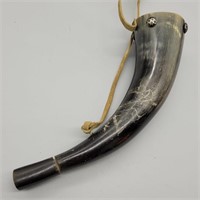 POWDER HORN CARVED W/ SIGNATURE XBD