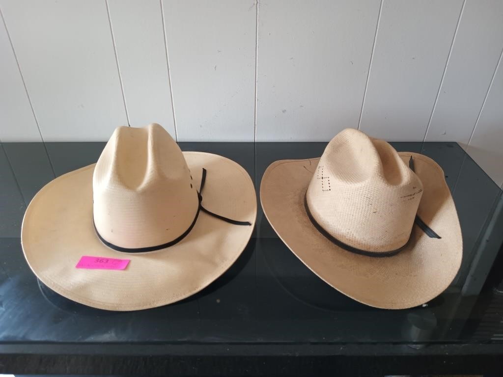 2 straw cowboy hats 7 1/4, 7 1/8