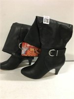 BELLA VITA WOMENS BOOTS SZ 8