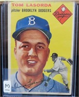 1954 TOPPS TOMMY HASORDA #132 (ROOKIE CARD)