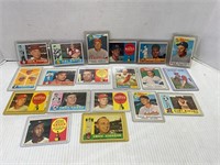 LOT OF 1960s BASEBALL CARDS