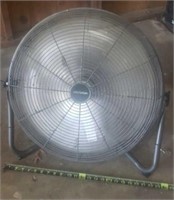 Master force Floor Fan (works)