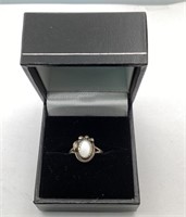 Silver ring w/stones- 1.58 grams