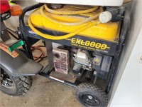 Briggs & Straton excell 8000 generator