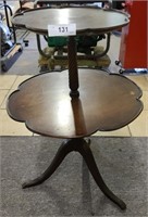 Two tier pie crust table, 20" wide by 27" tall