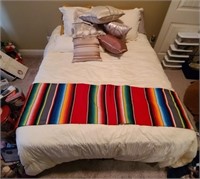 Queen size bed set