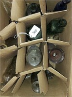 BOX LOT BOTTLES