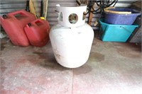 LP GAS TANK (SOME CONTENTS)