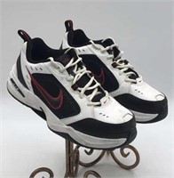 Nike Air Monarch Sneakers Mens Sz 9.5 4e