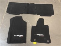 2018-21 Tundra Floor Mat Set