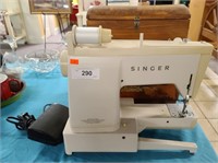 Singer sewing machine and accessories