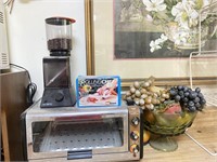 Mr. Coffee Grinder, Toaster & Decor- Works
