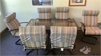 Patio Table 6 Chairs all Swivel,