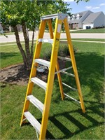 6' Keller Fiberglass Step Ladder