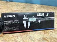 Neiko 8" digital caliper tool