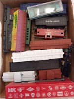 ASSORTED TRAIN CARS AND LOCO