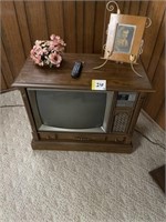 TV, picture frame