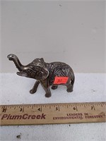 Metal elephant