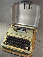 Vintage Manual Typewriter