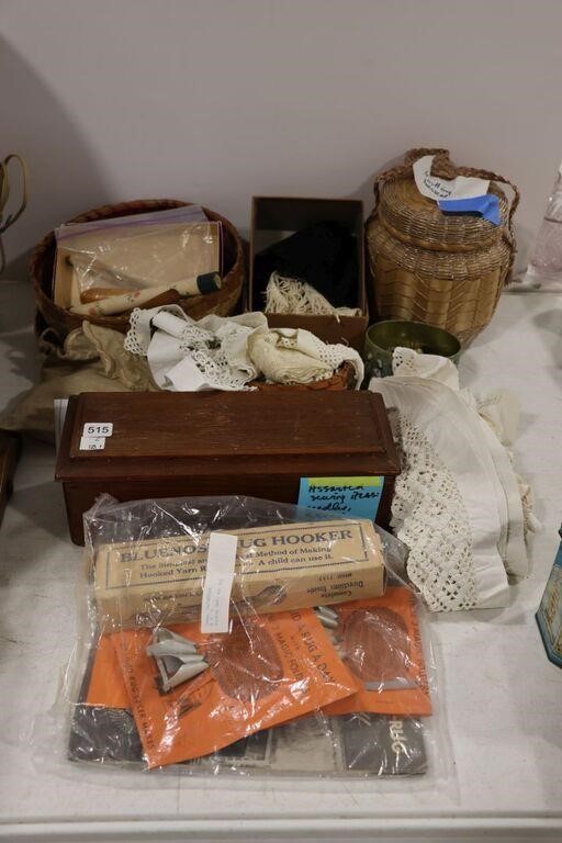 GROUP OF ASSORTED SEWING ITEMS