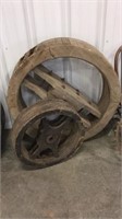 Wooden belt pulley wheel
