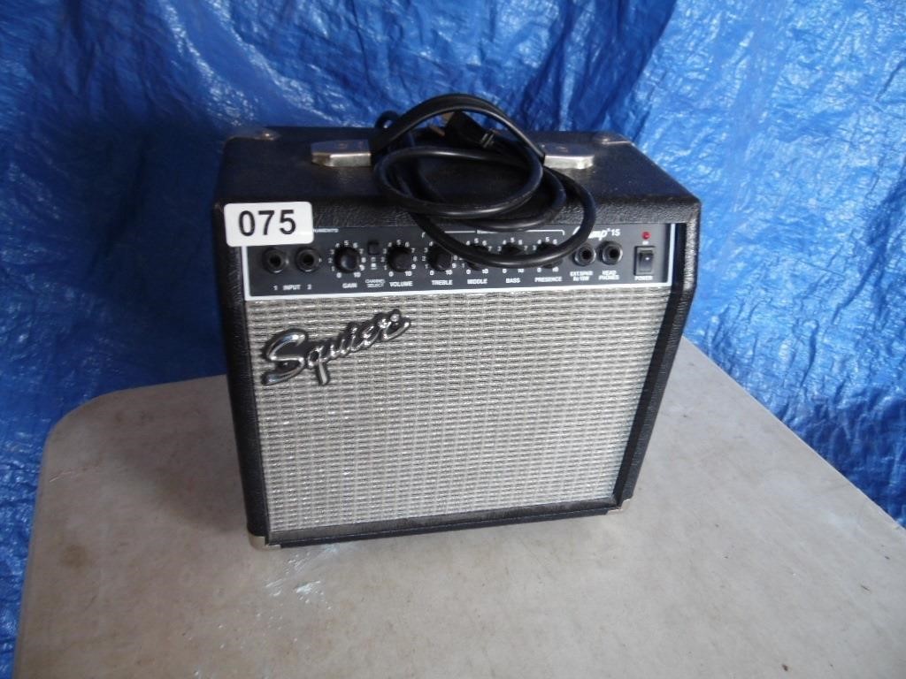 SQUIER AMP, CHAMP 15