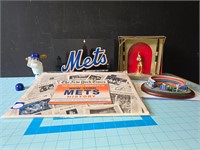 Mets Memorabilia & Pen Set