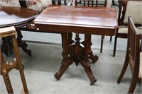 EASTLAKE CARVED LAMP TABLE  32"X22"X32"