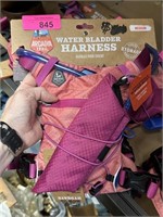 NEW ARCADIA TRAIL WATER BLADDER DOG HARNESS MEDIUM