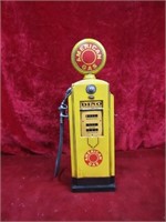 Metal décor dino gasoline fuel pump.