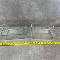 2 Glass Pyrex Baking Dishes